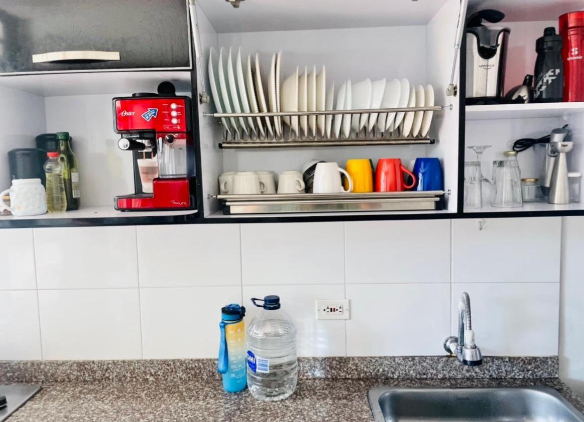 Hostal Roma Вильявисенсио Экстерьер фото
